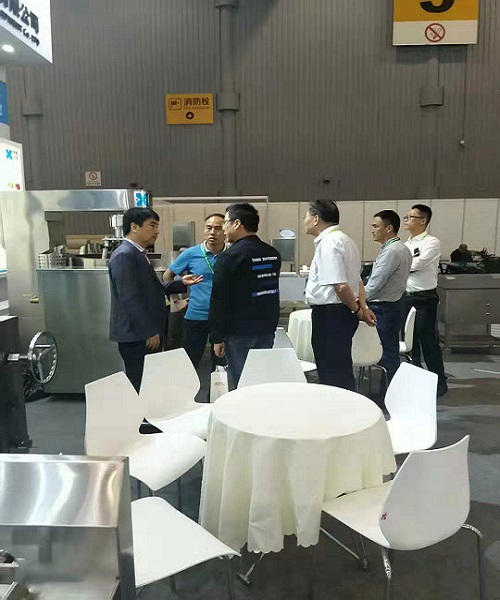 ����ͷ�����Ψһ�г���Ա��ι���Ա�����Ʒ