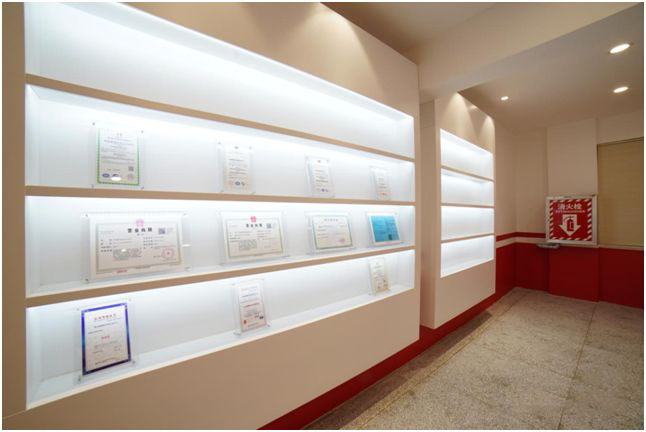 ����ͷ�����Ψһ�г��ŲͰ���-�������