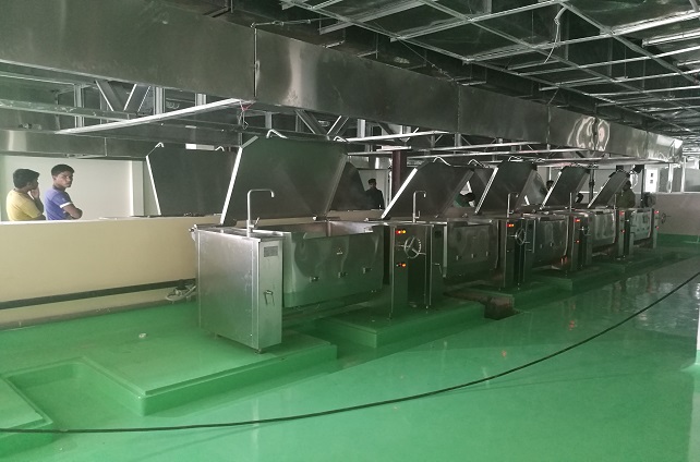 ����ͷ�����Ψһ����������ϼ������������KHAN'S KITCHEN��