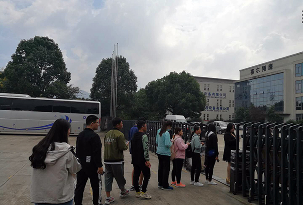 ̫ԭ�Ƽ���ѧ���Ͽ�ѧ�빤��ѧԺ��ѧԱ������ͷ�����Ψһ�г�