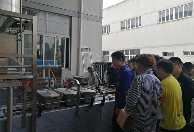 ѧԱ���˽�����ͷ�����Ψһ�׷�������