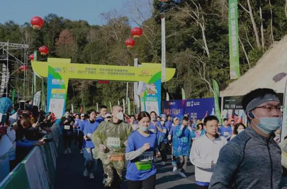 ����������������һ�ܣ�һ��Цӭδ��