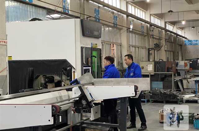 ����ͷ�����Ψһ���������������